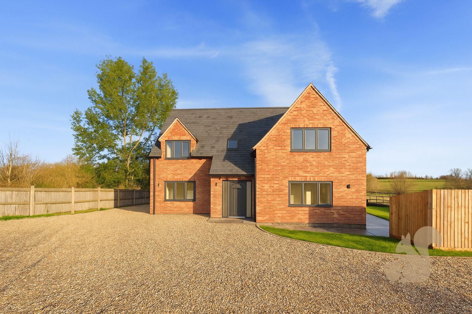 Stows Hil - Front Shot.jpg